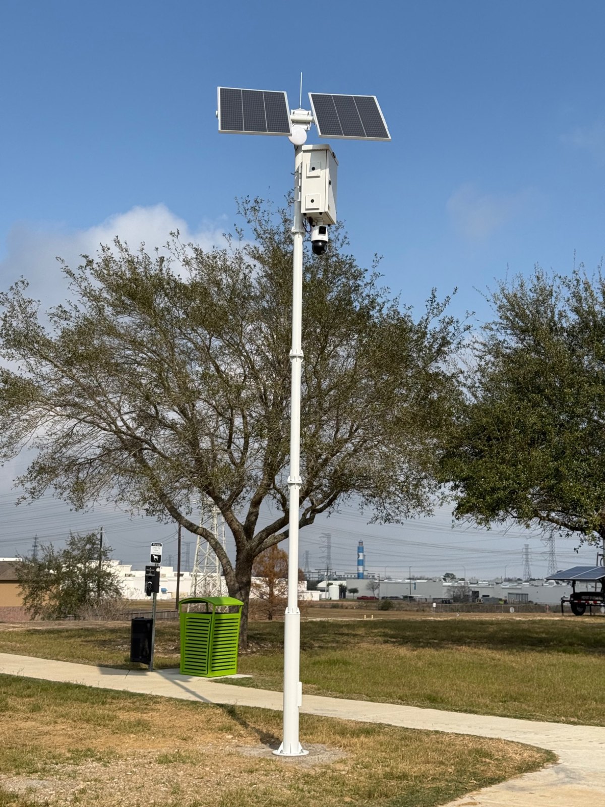 Solar-powered surveillance installation in Kemah, TX